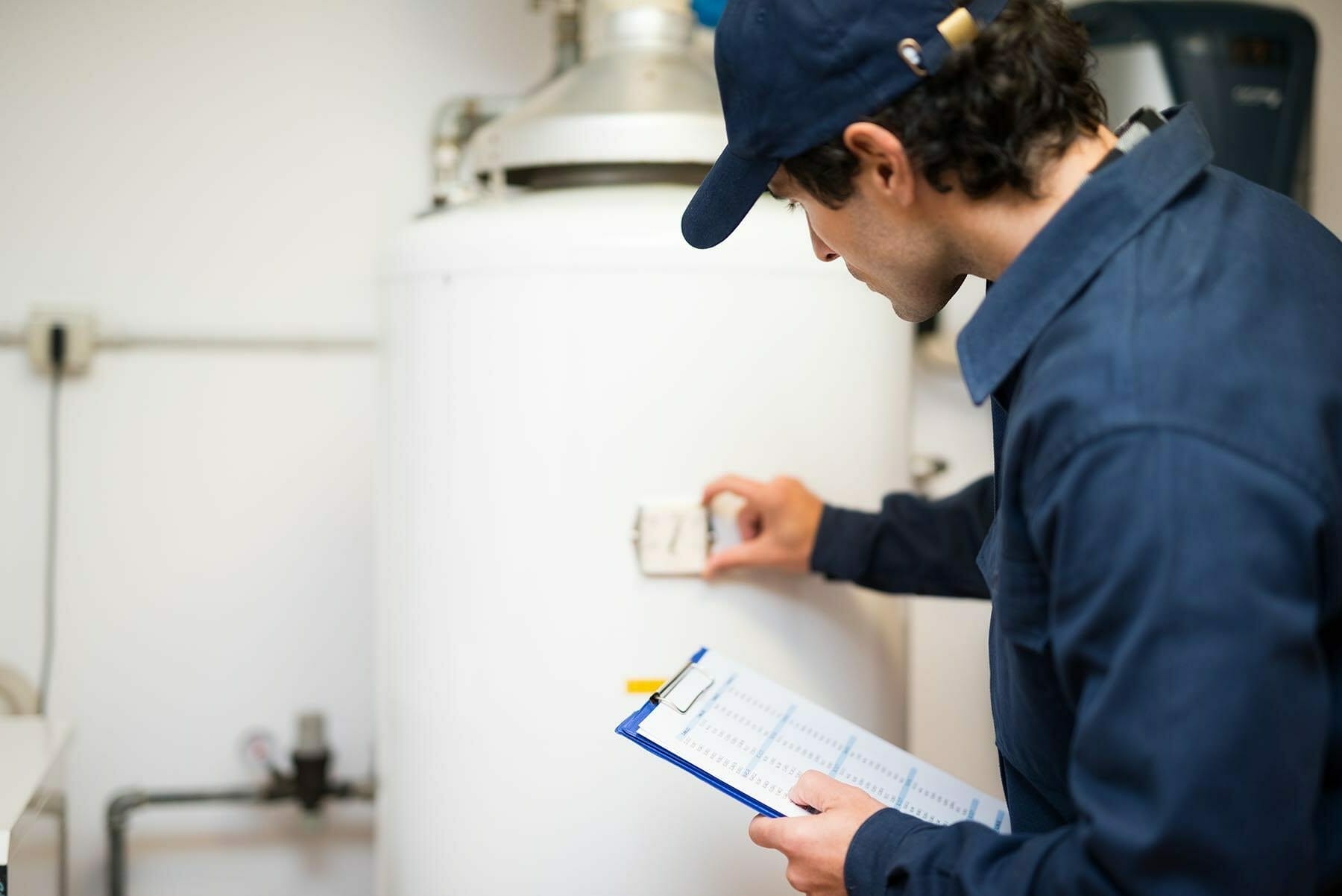 Water filter plumber and installation 